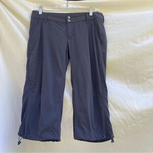 Columbia blue gray capris outdoor pants, size 6